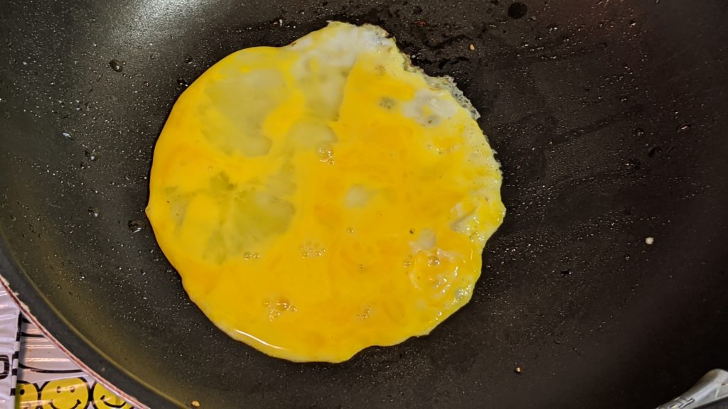 お好み焼きの卵の生地