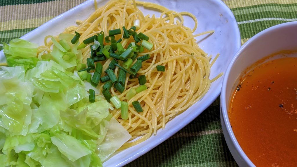 トマト風味のつけスパのできあがり